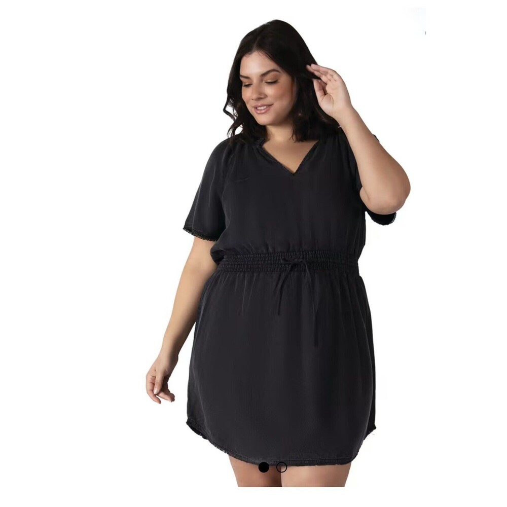 Black Tape Women's Short-Sleeve Frayed-Hem Dress Blue Size 3X